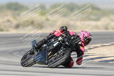 media/Jan-15-2026-Racers Edge (Thu) [[dfebeb70ab]]/2-A Group/Session 3 (Turn 16)/